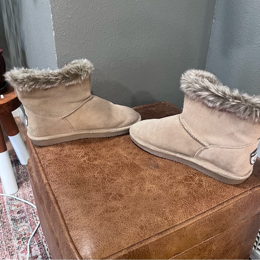 BEARPAW Cozy Tan Fur-Lined Women's Boots size 9 - Picture 3 of 9